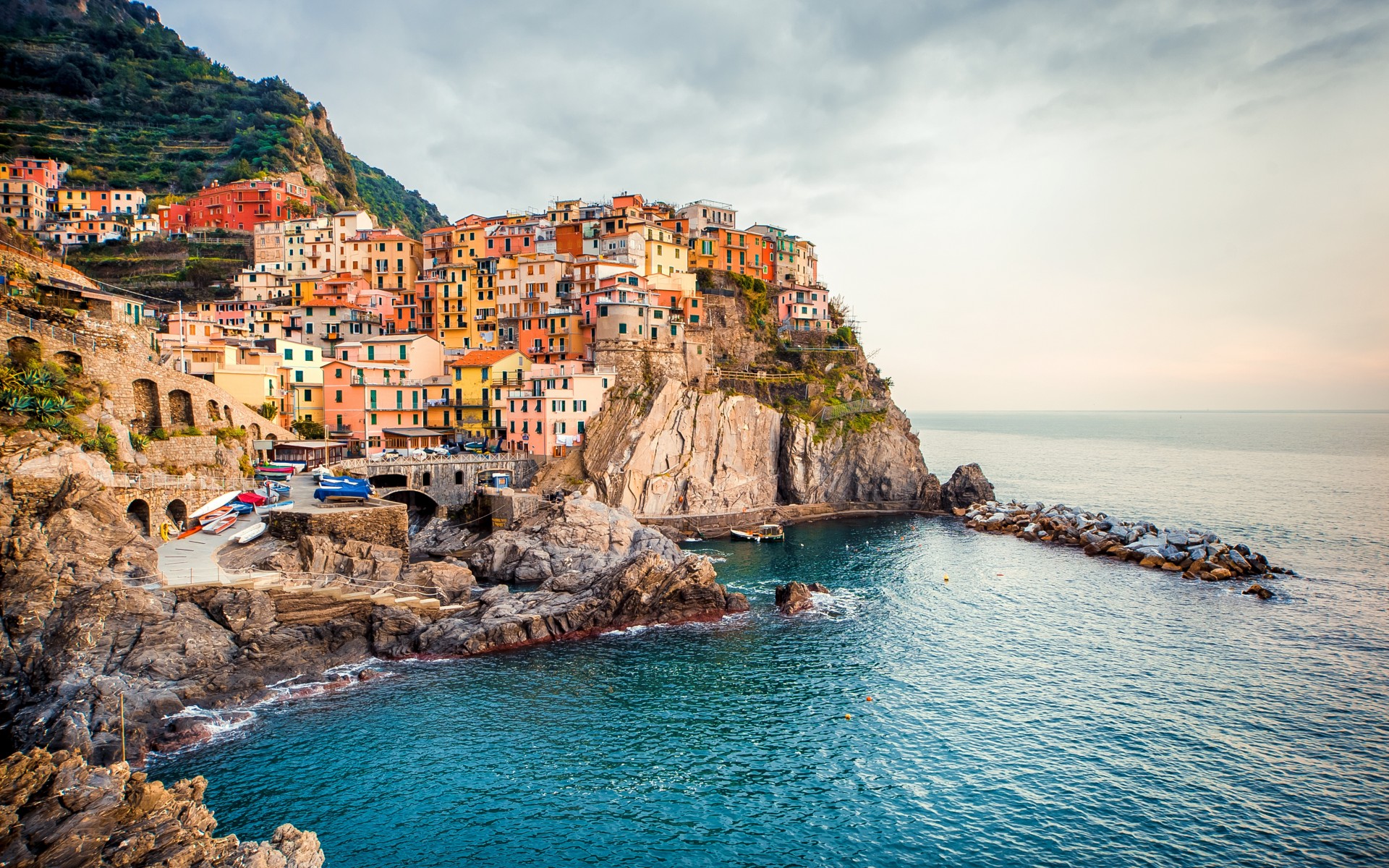 [海牙Hiya]Travel in Europe 欧洲旅行-连载封面