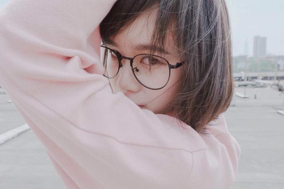 [轻想连载专题]官方|你的照片我来画-连载封面