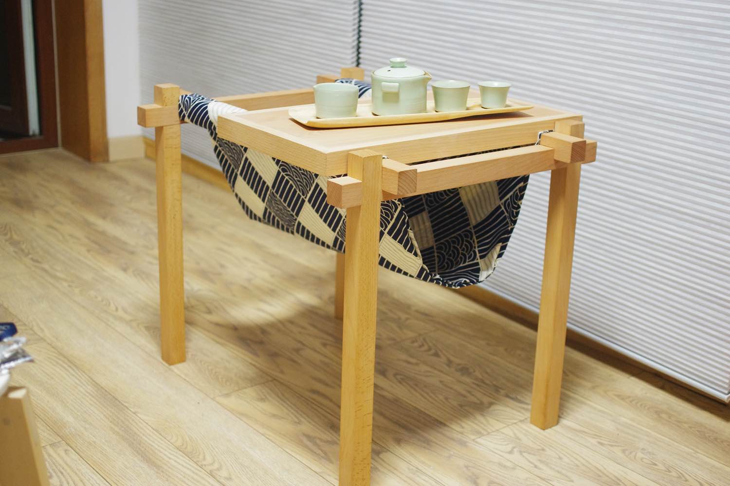 [莫矜_MOKING]不务正业的小手工-连载封面