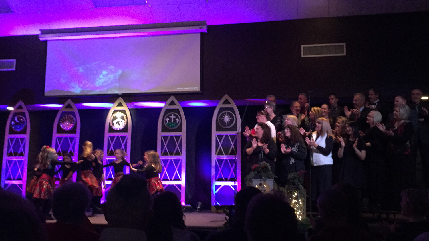 [傲雪幽狼]这不科学！！！-连载封面