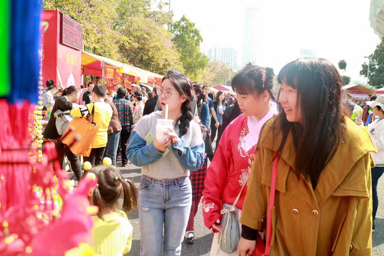 [袋鼠妈妈行走记]街拍-连载封面